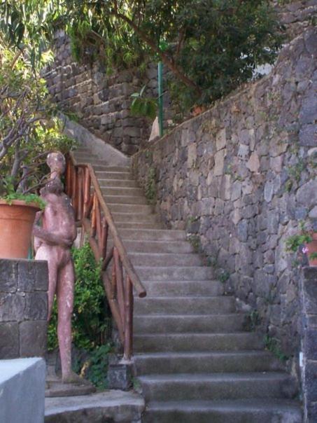 Hotel Villa Antonio イスキア島 エクステリア 写真